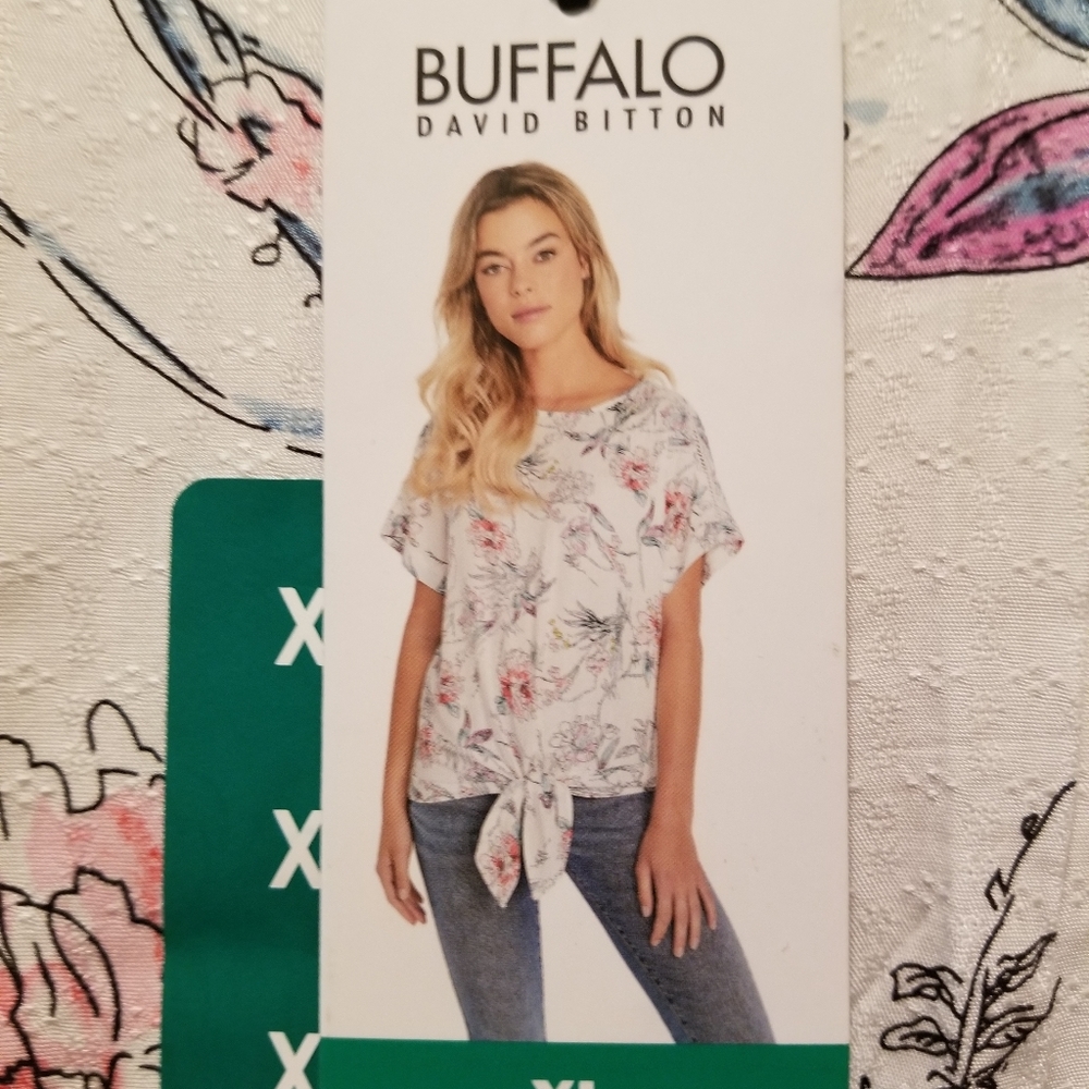 Buffalo female top